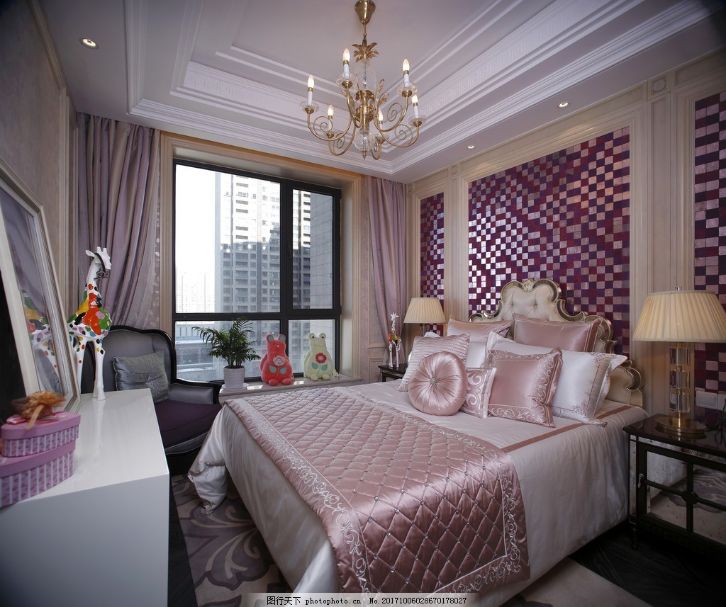 欧式紫色卧室吊顶装修效果图大全2012图片_土巴兔装修效果图